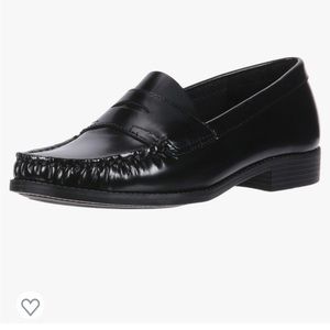 Women’s size 6 loafers